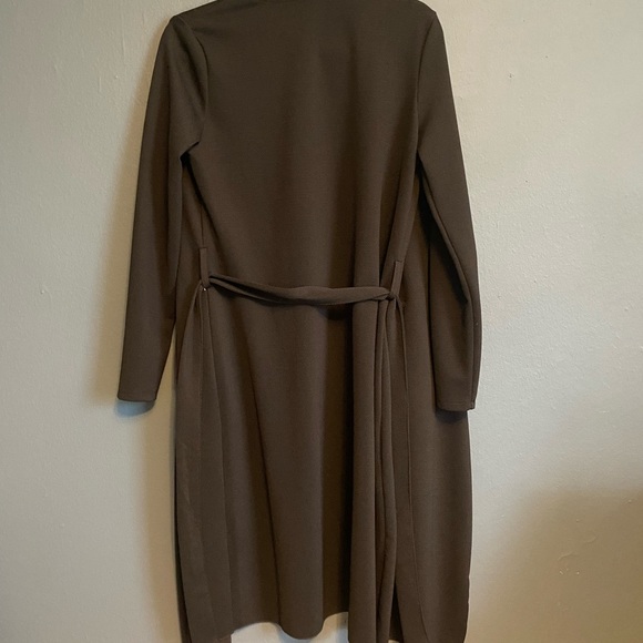 Windsor Black Silky Duster - Picture 4 of 5